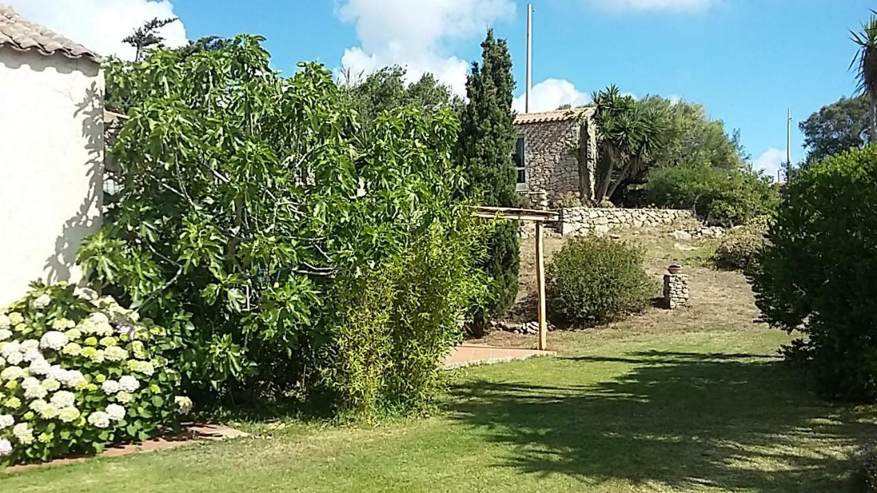 Отель Agriturismo La Valletta Санта-Тереза-Галлура Экстерьер фото